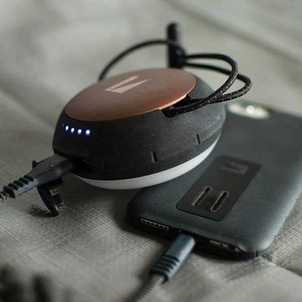 Lander Cairn Rechargeable Lantern with Powerbank - Green