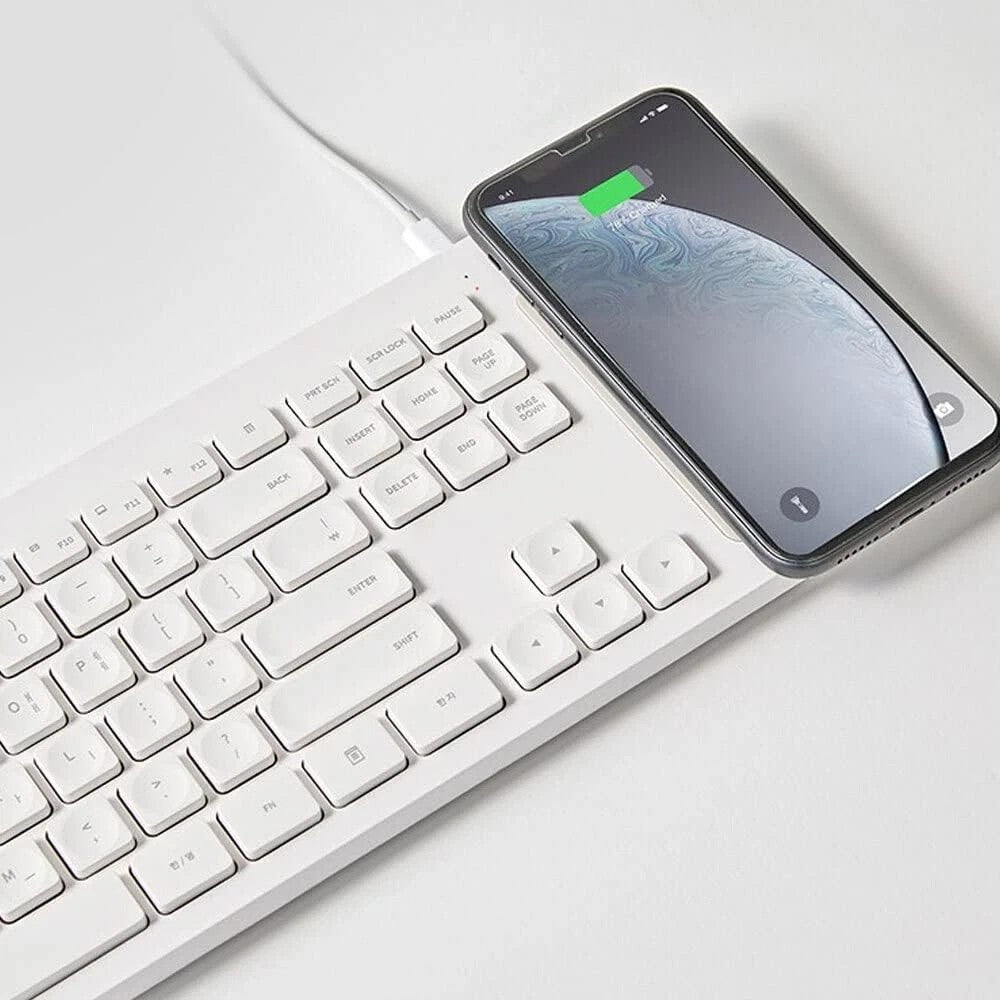 Pout Hands 5 Combo Wireless Keyboard with Qi Charging Pad & Mouse - White