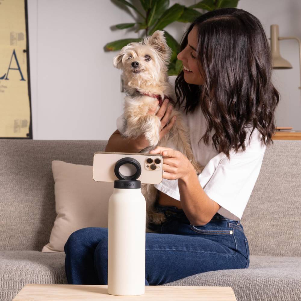 Ringo Water Bottle with Magnetic Phone Mount 710ml (24oz)