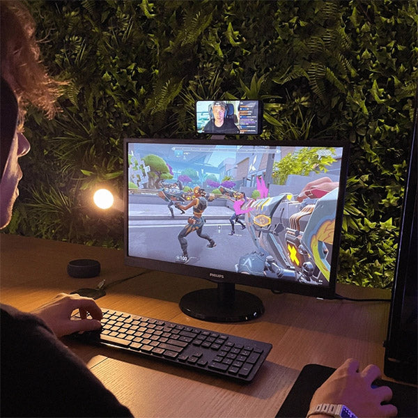 Rolling Square EDGE Smartphone Stand and Charging Kit – Black